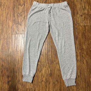 YOGAlicious Casual Lightweight Joggers Light Grey Size Medium